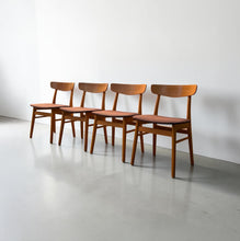 Load image into Gallery viewer, Set of Four Mosbøl Dining Chairs by Findahl Møbelfabrik