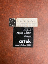 Load image into Gallery viewer, Alvar Aalto Artek 90 side table