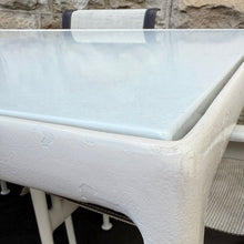 Load image into Gallery viewer, 1966 Collection Dining table by Richard Shultz for B&B Italia