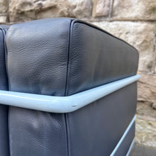 Load image into Gallery viewer, Cassina LC3 Leather Sofa Fauteuil Grand Confort, grand modèle by Le Cobusier