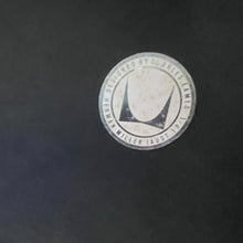 Load image into Gallery viewer, Herman Miller Eames ES 105 Time Life Lobby Chair