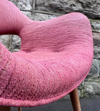 Load image into Gallery viewer, Grant Featherston A310H Lounge chair