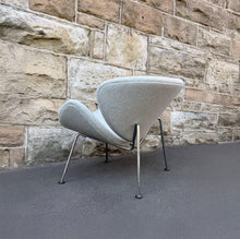 Load image into Gallery viewer, Artifort Orange Slice Armchair