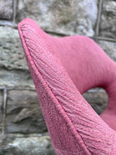 Load image into Gallery viewer, Grant Featherston A310H Lounge chair