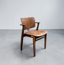 Load image into Gallery viewer, Domus Chair by Ilmari Tapiovaara
