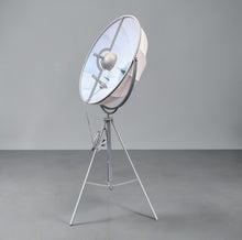 Load image into Gallery viewer, Pallucco Fortuny Moda 1907 Floor Lamp
