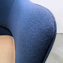 Load image into Gallery viewer, Saarinen Executive Armchair by Eero Saarinen for Knoll
