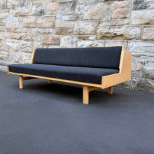 Load image into Gallery viewer, Hans Wegner GE-258 Sofa for Getama
