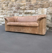 Load image into Gallery viewer, De Sede DS-95 Buffalo Leather Sofa
