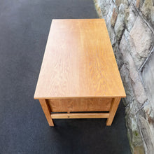 Load image into Gallery viewer, Hans Wegner for Getama Oak Writing Desk
