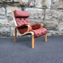 Load image into Gallery viewer, Danish lounge chair by Nielaus &amp; Jeki Møbler
