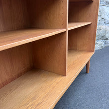 Load image into Gallery viewer, Danish Bookshelf in Solid Oak
