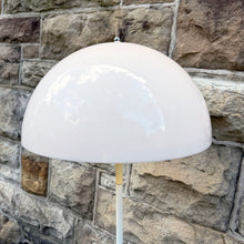 Load image into Gallery viewer, Panthella floor lamp Louis Poulsen
