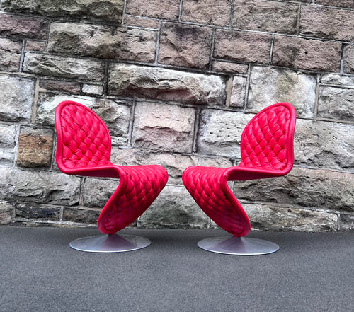 Fritz Hansen Red Verner Panton Tufted 123 Designer Chairs from Nordic Shop