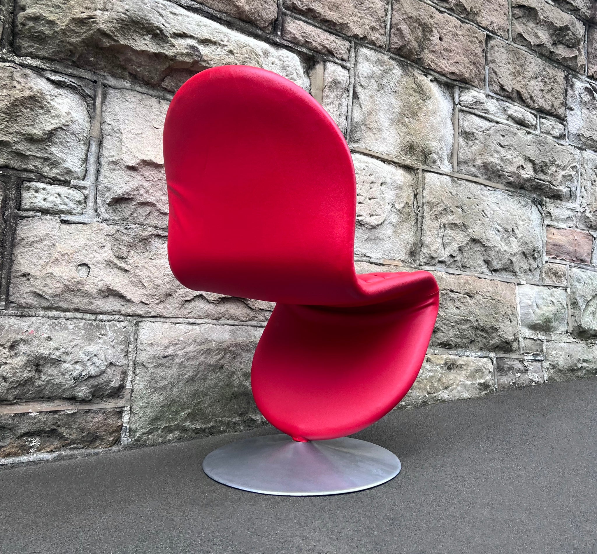 Fritz Hansen Red Verner Panton Tufted 123 Chairs