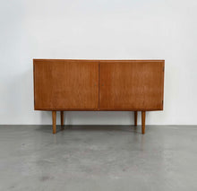 Load image into Gallery viewer, Oak Sideboard by Carlo Jensen for Hundevad &amp; Co.
