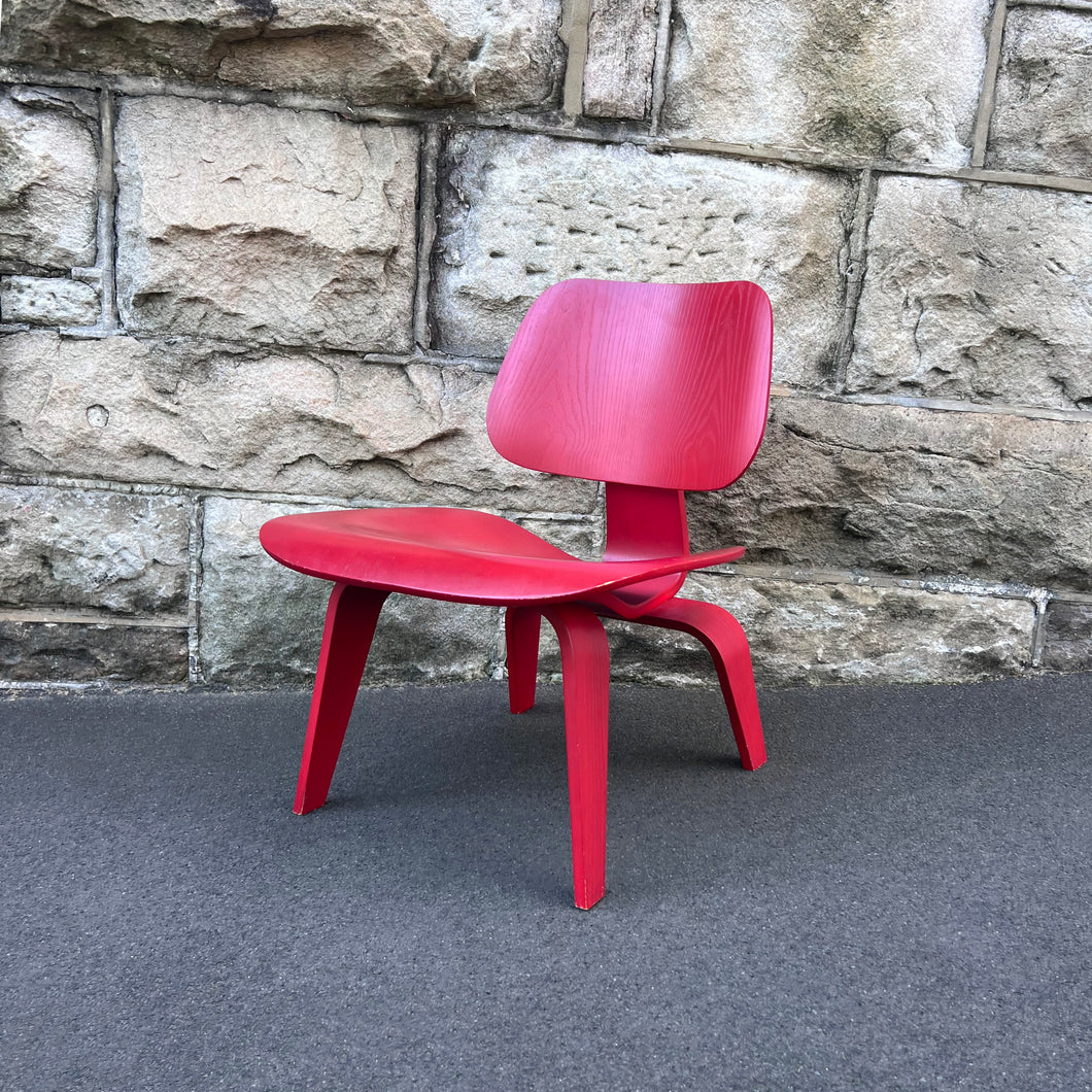 Eames Moulded Plywood LCW Lounge Chair