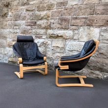 Load image into Gallery viewer, Pair of Danish Skippers Mobler armchairs
