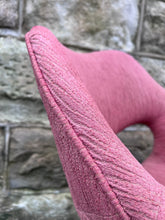 Load image into Gallery viewer, Grant Featherston A310H Lounge chair
